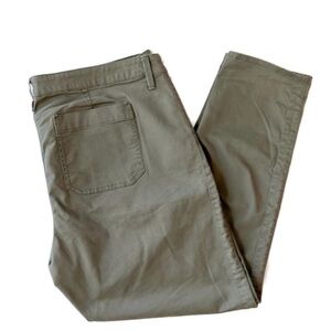 NWT Gap Pants Size 18R
